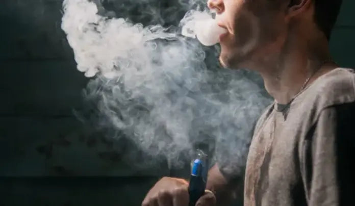 Can-Vape-Vapor-Cause-Stains-on-Walls VSZN