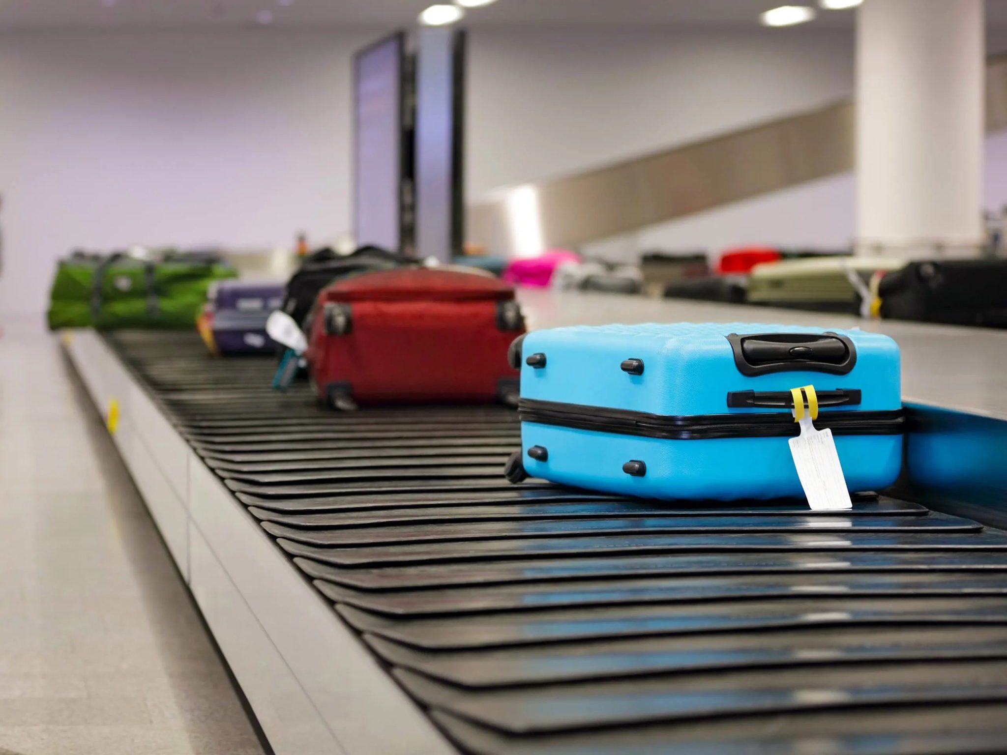 Can-You-Put-a-Vape-In-Checked-Luggage VSZN